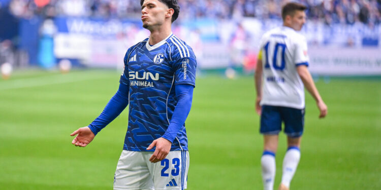 Soufiane El-Faouzi vom FC Schalke 04 wurde nicht für den endgültigen WM-Kader Marokkos nominiert. Foto: RHR-FOTO