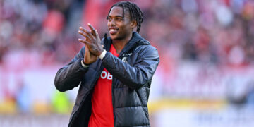 Schalke steht offenbar vor der Verpflichtung von Junior Adamu. Der Stürmer vom SC Freiburg soll bereits den Medizincheck absolvieren. Foto: RHR-Foto
